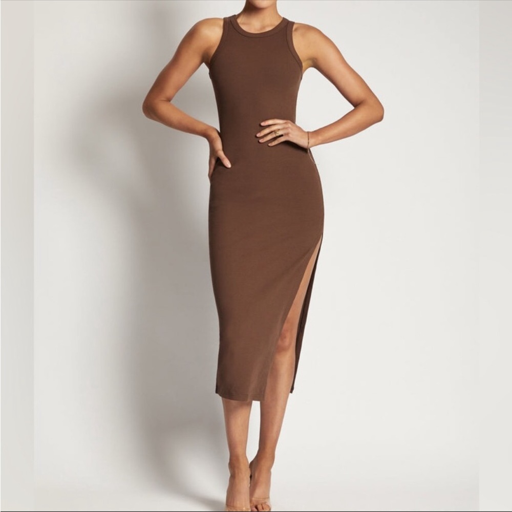 Meshki basics Viola split racer back dress